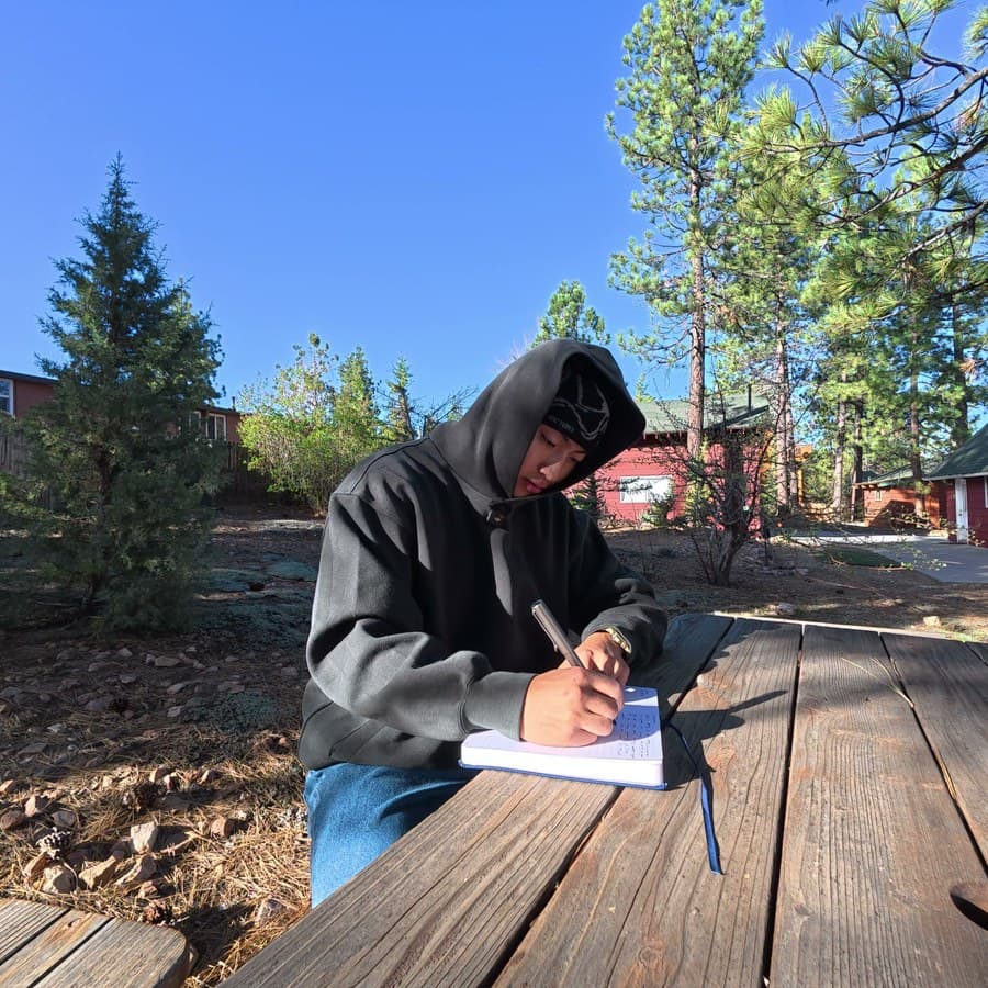 Journaling vs. Therapy: What Writing Can and Cannot Do