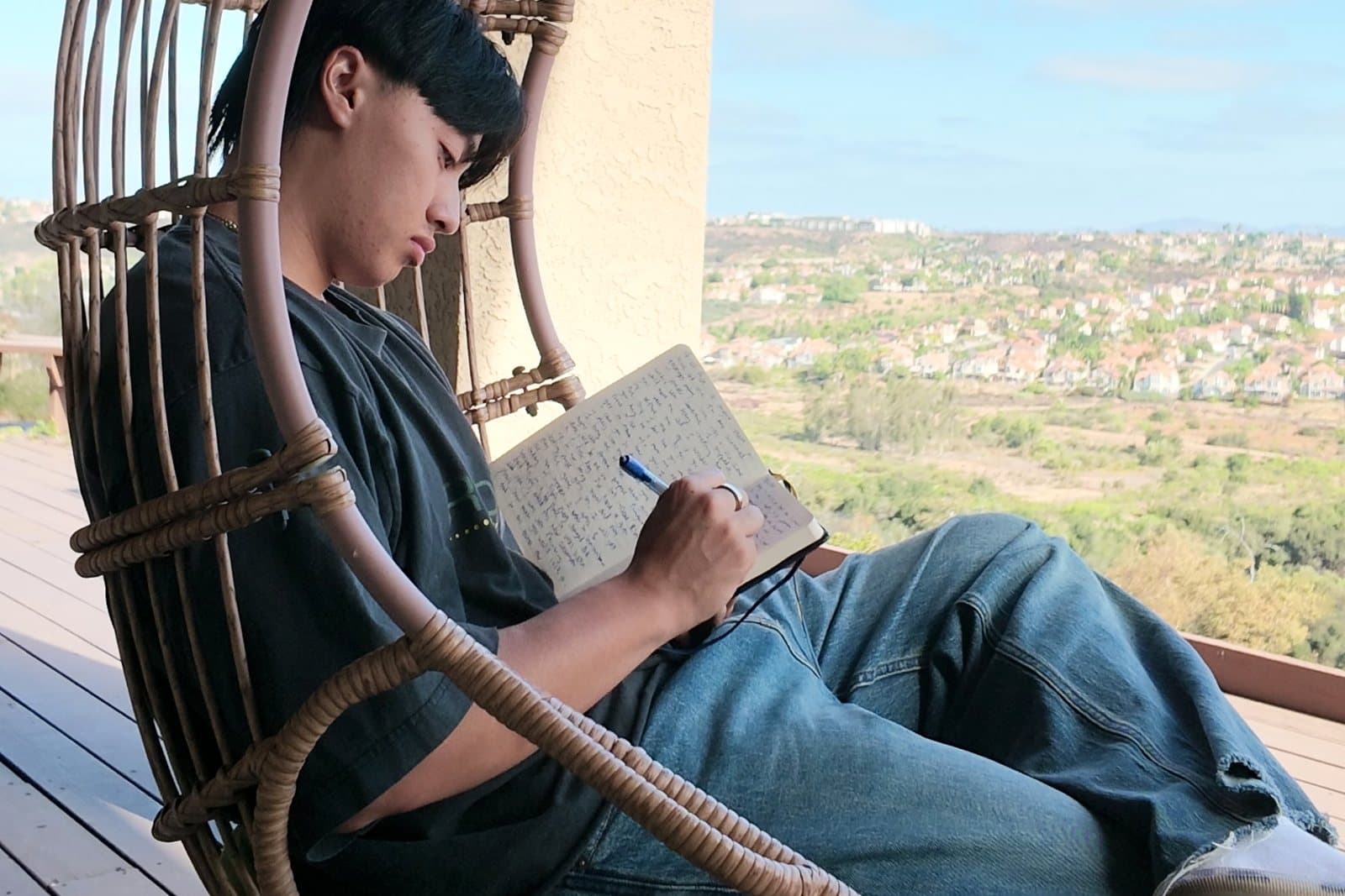 How to Actually Stick With Journaling (When You Always Quit)