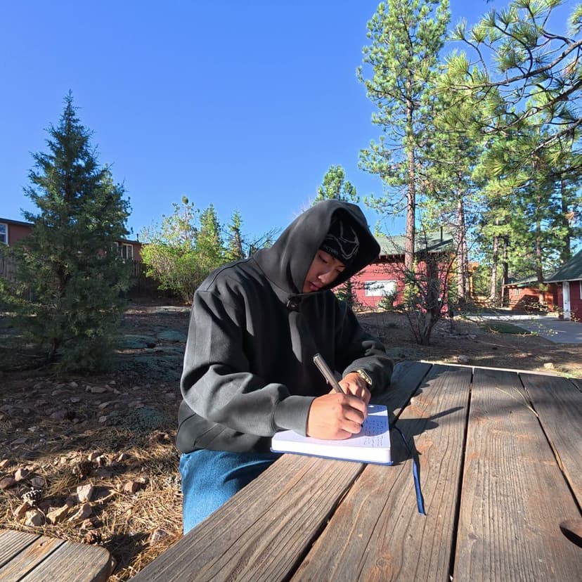 Journaling vs. Therapy: What Writing Can and Cannot Do